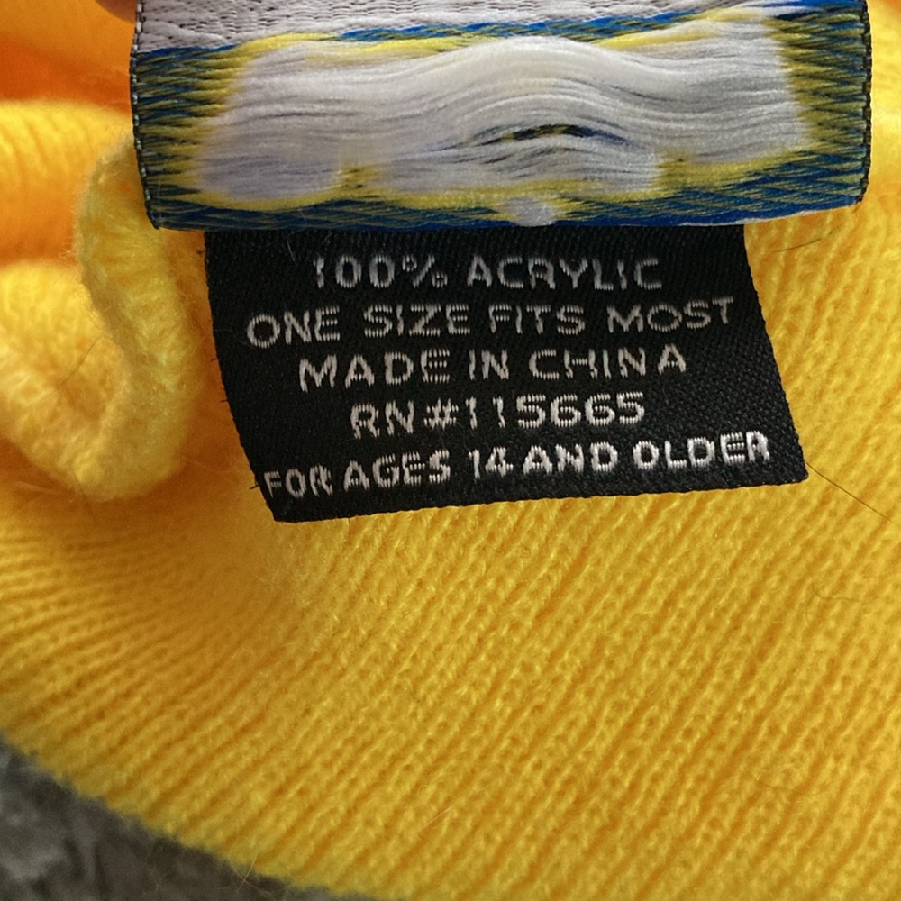 Pikachu hat - Picture 4 of 6